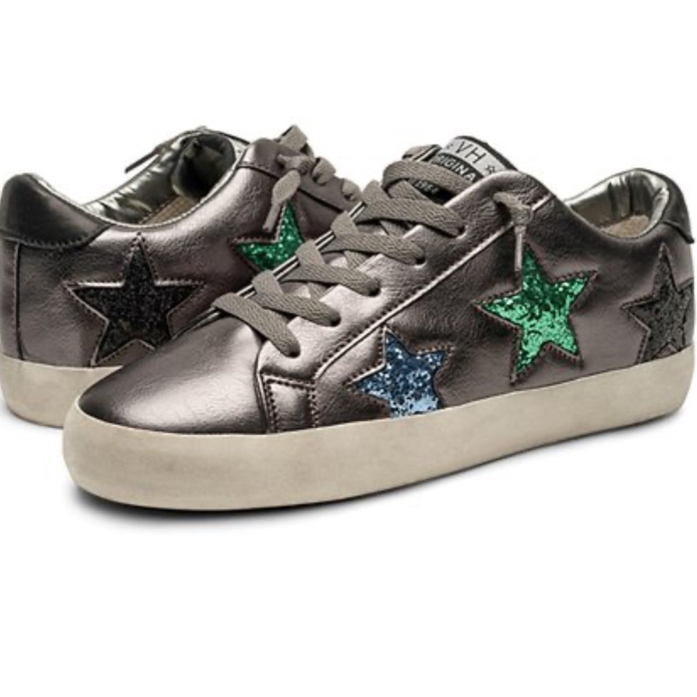 Vintage Havana Pewter Queen Slip On Star Sneakers